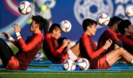 国足厨师爆料新闻最新,揭秘国足饮食背后的故事与挑战